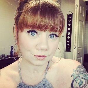 Meet your Posher, Tami